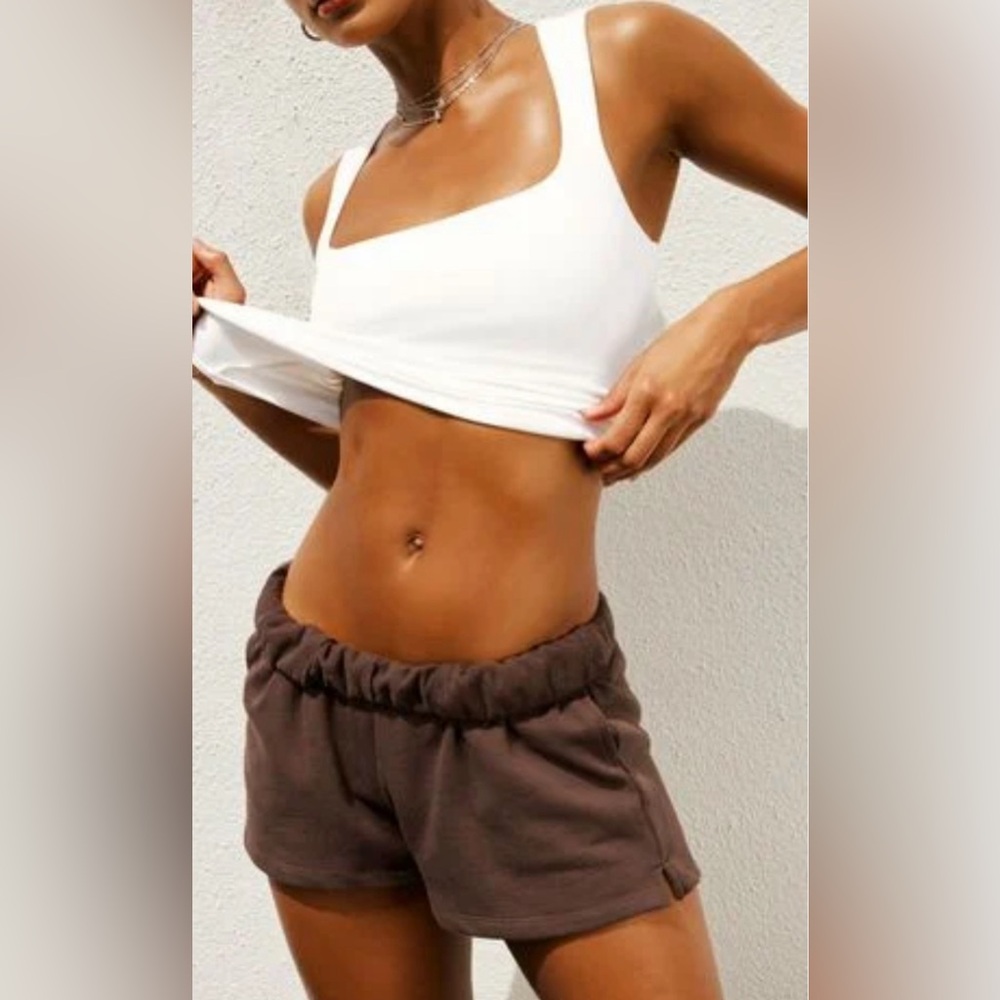 Garage small brown sweat shorts